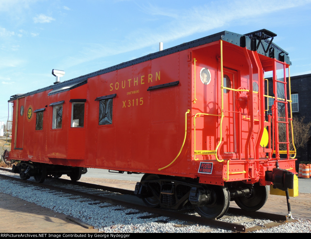 SOU X3115 Caboose @ the Hub City RR Museum / AMTRAK Station